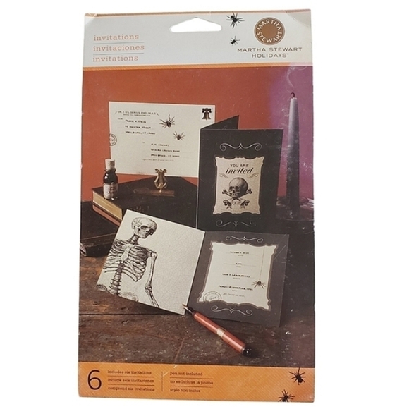 M01 * Martha Stewart Halloween Skeleton Party Invitation Set - Picture 1 of 2